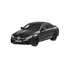 Original Mercedes-Benz Modellauto AMG E 63 4MATIC+ W213 Edition 1 GT Spirit 1:18 buy in USA