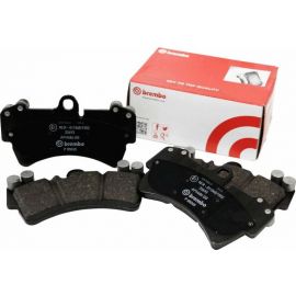 Brembo 04-06 Audi TT Quattro Premium NAO Ceramic OE Equivalent Pad - Front buy in USA