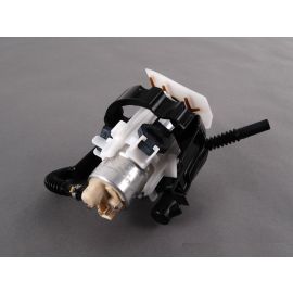 Genuine Fuel Pump 16 14 6 752 368 buy in USA