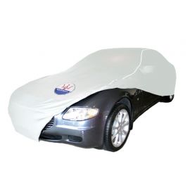 Maserati Quattroporte - Indoor Cover (white with piping) buy in USA