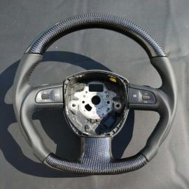 Audi A3/A4/A6/Q7 steering wheel made of carbon fiber and leather buy in USA