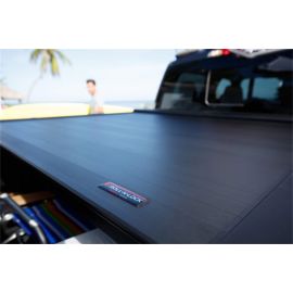 Roll-N-Lock 17-19 Ford F-250/F-350 Super Duty 80-3/8in E-Series Retractable Tonneau Cover buy in USA