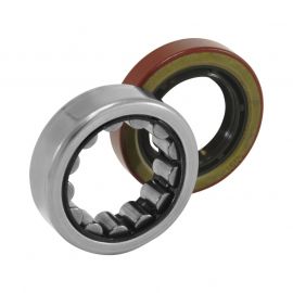 Yukon Gear R1563TAV Axle Bearing and Seal Kit / Torringtonbrand / 2.250in OD / 1.400in ID buy in USA