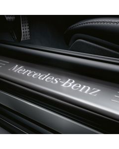 Mercedes-Benz Wechselcover für beleuchtete Einstiegsleisten, vorne, 2er Set, silber, AMG GT/CLS buy in USA