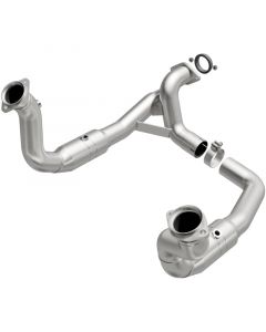 MagnaFlow Conv Direct Fit 11-14 Ford F-250 Super Duty / 350 Super Duty V8 6.2L buy in USA