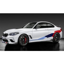 Оригинальная обертка M Performance для BMW 2 Series F87 M2 Coupe 2016. Качественная наклейка, устойчивая к погоде и мойке, акцентирует спортивный стиль. Установка только в специализированном центре.