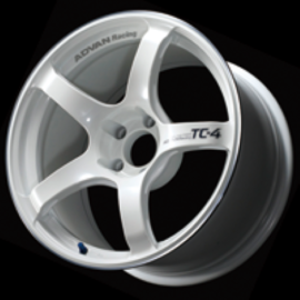 Advan TC4 17x8.0 +38 5-114.3 Racing колесо белое с металлической отделкой