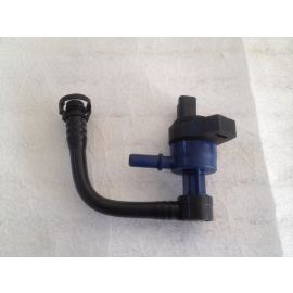 2013 BMW F20 F21 F30 116i Vakuum-Entlüftungsventil