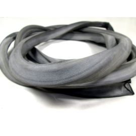 Mercedes-Benz Kofferraumdichtung SL 113 Pagode A1137500077 - оригинальная герметизация багажника для 230 SL, 280 SLE.