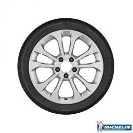 GLA-Klasse Winter Komplett-Radsatz Michelin Alpin A4 MO X156 gebraucht