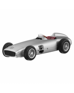 Mercedes-Benz Classic Kollektion 2,5-l-Formel-1-Rennwagen, mit freistehenden Rädern, W 196, 1954, Modellauto, silber, 1:43 buy in USA